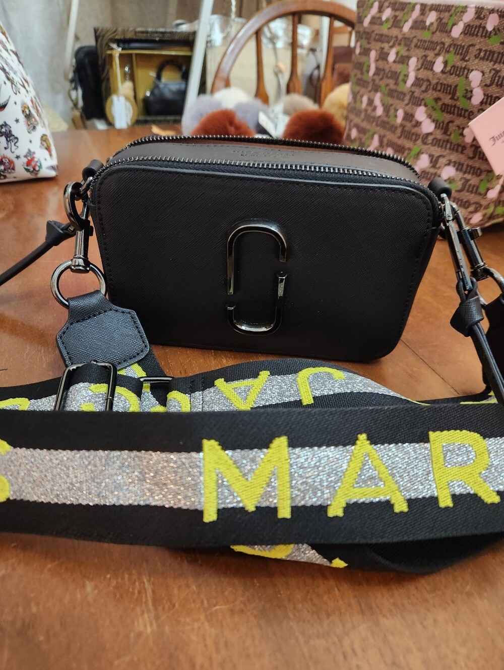 Marc Jacobs The Snapshot crossbody bag in black saffiano leather EUC